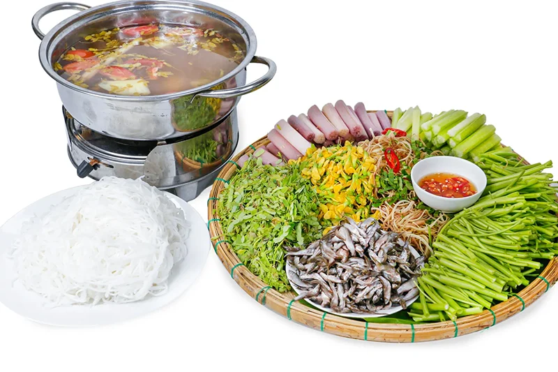 Lẩu Cá Linh Lá Me Non
